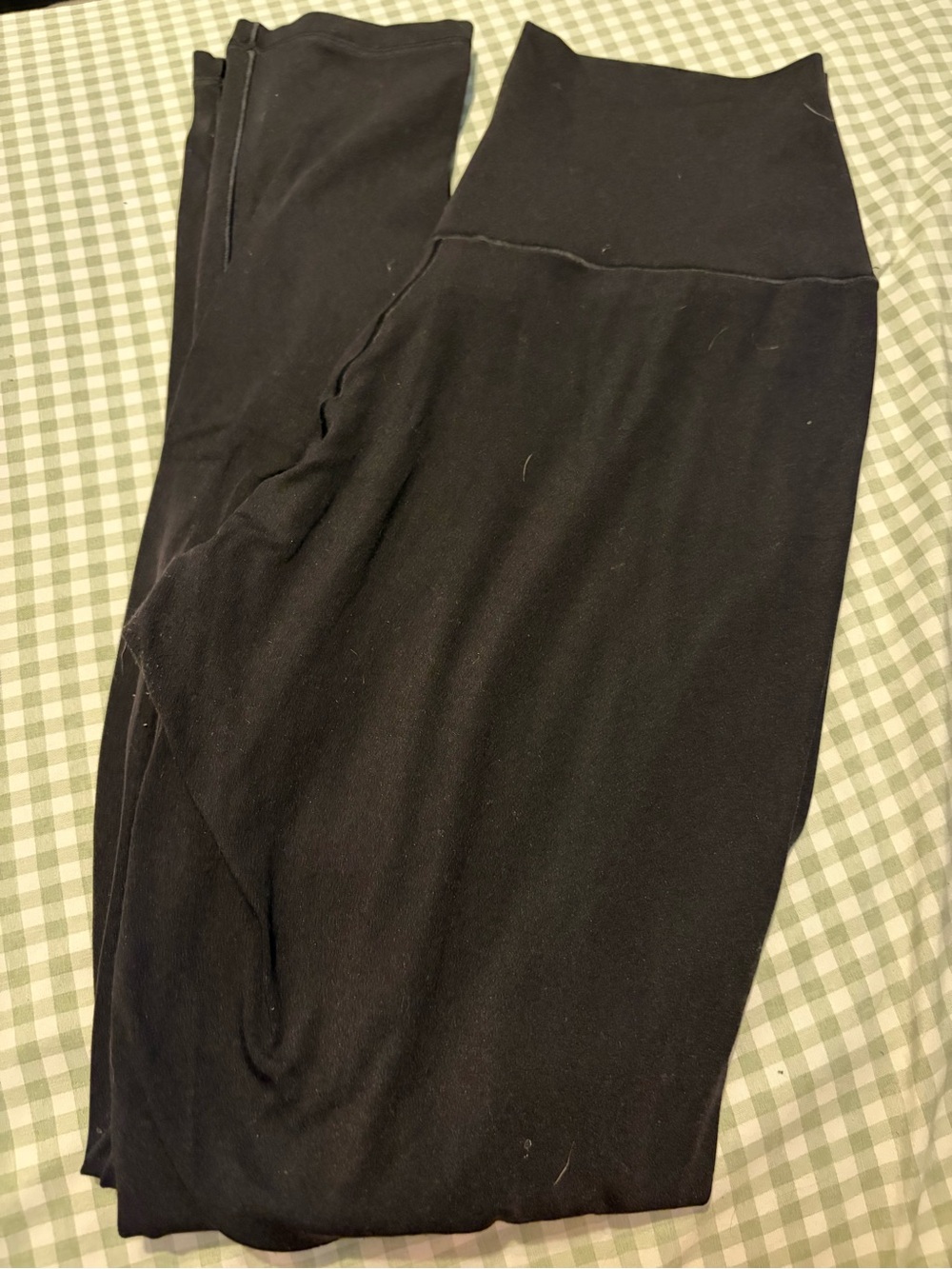 Black High-Waist Leggings - Brand Unspecified
